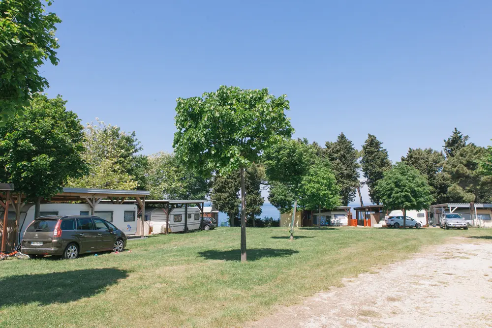 Pogled na more iz Autokampa Tramontana — 8